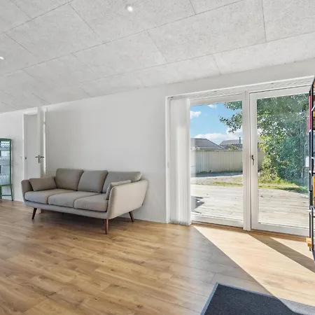 4 Bedroom Beautiful In Haarby Harby